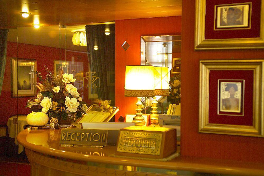 Hotel Miramonti Мадона ди Кампильо Екстериор снимка